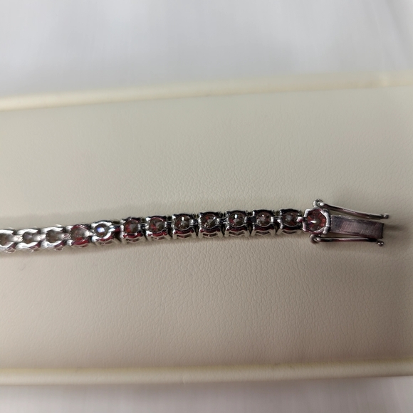 Moissanite Tennis Bracelet 10.75 ctw. Certified - Picture 13 of 15